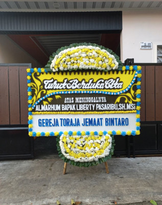 Papan Bunga Duka di Tobelo Tengah